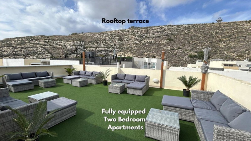 Arzella Apartments Xlendi, Premium 2BR, Bus Stop & Market Opposite, Xlendi, Malta