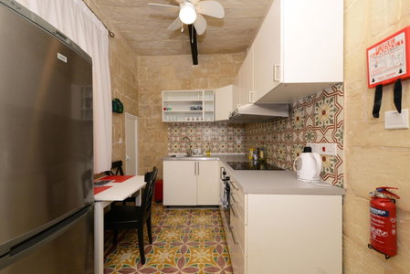 Lovely House Private Rooms by Vallettastay, Sliema, Malta