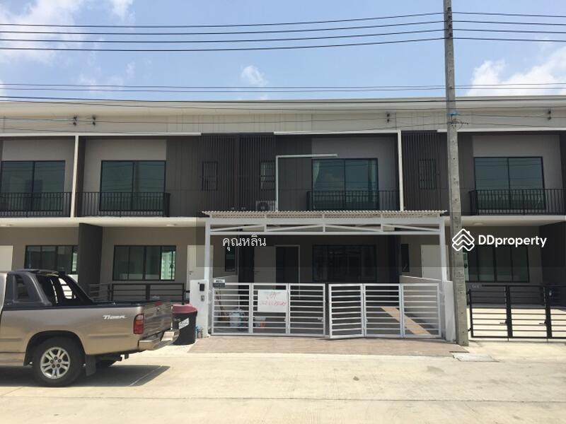 The Connect Onnut-Wongwann, Bangkok, Thailand