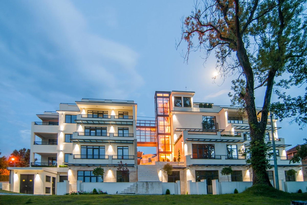 Hôtel · Vila Opera, Trstenik