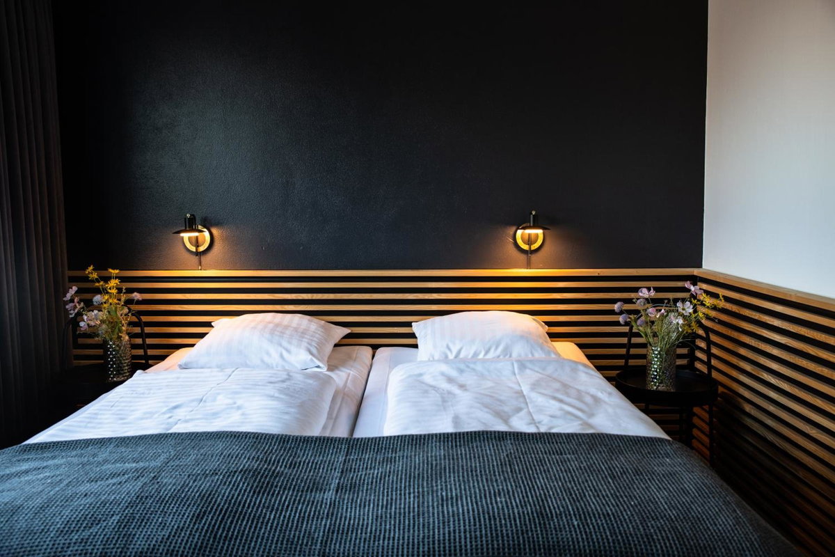 Hotel-B, Dinamarca