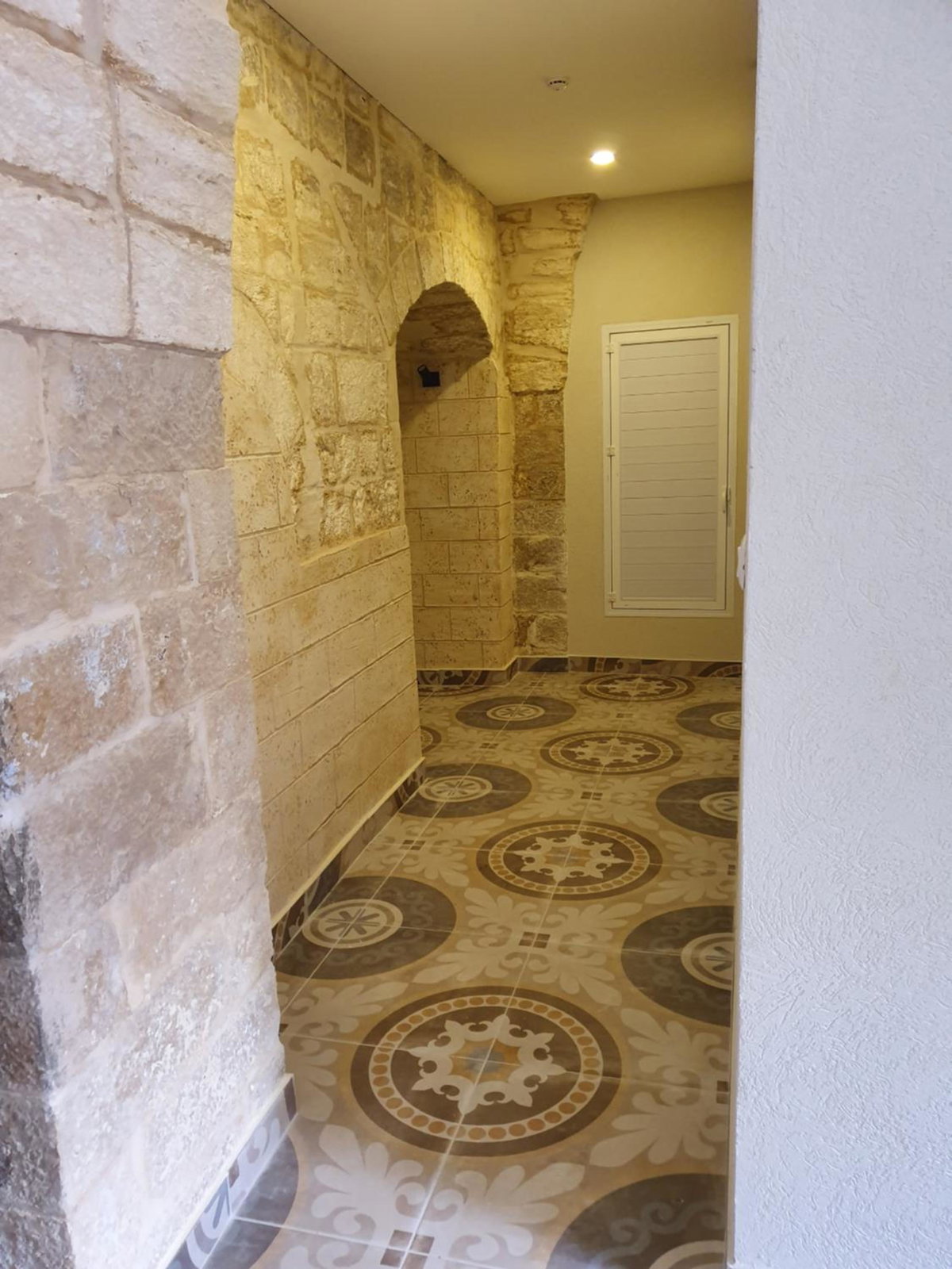 Angel's house, Israel
