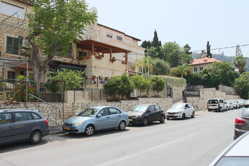 laila's boutique apartment, Israel