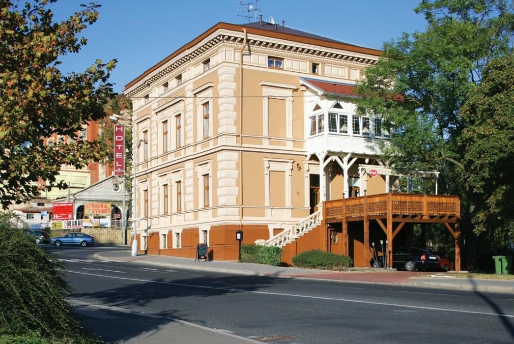 Hotel · Hotel MERTIN, Chomutov