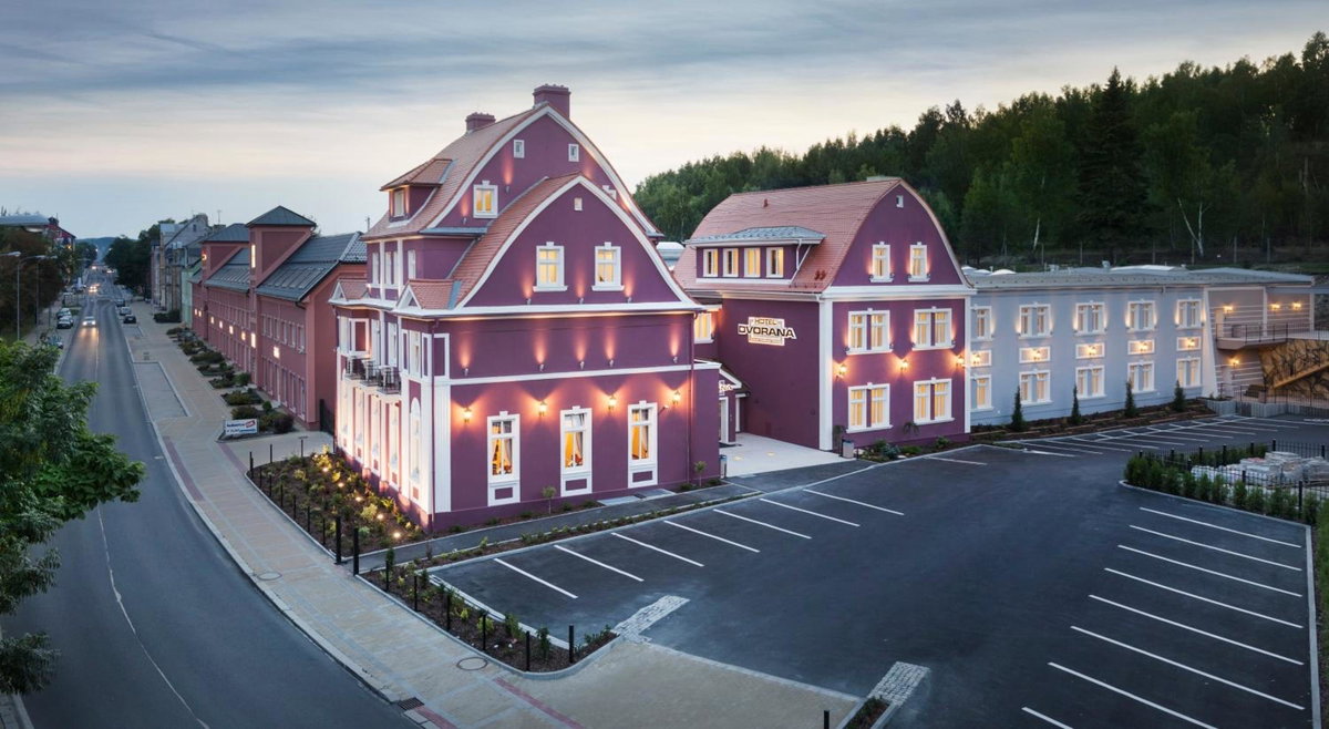 Hotel Dvorana, Czechia
