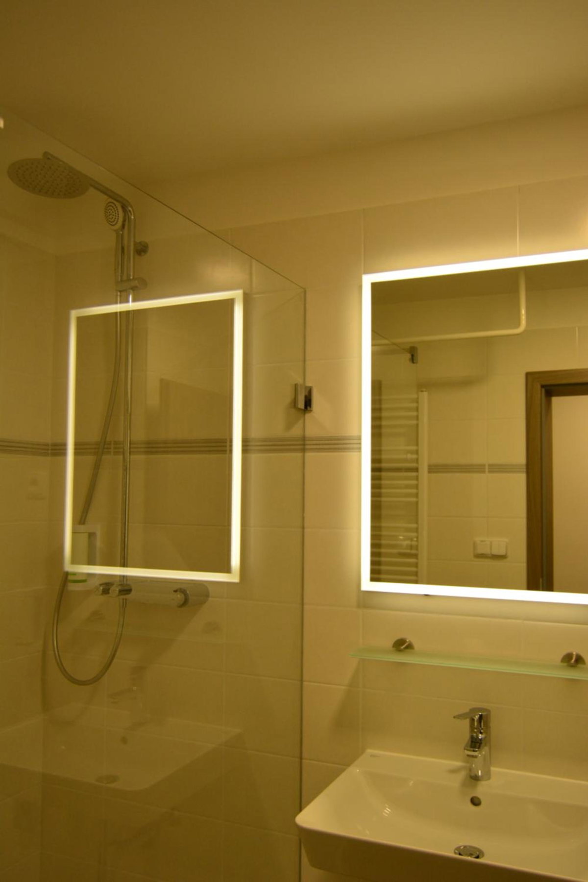 Отель · Hotel Obzor, Trutnov