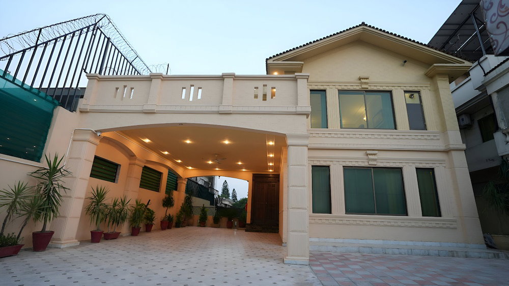 Отель · Sofital Hotel, Islamabad