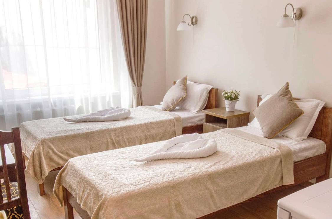 Mandarin Restoran & Hostel, Эстония