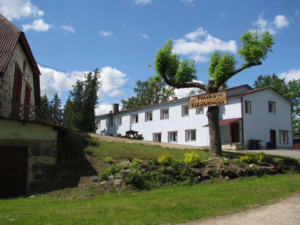 Отель · Pinska Guesthouse, Pinska