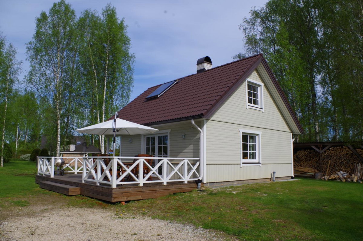 Hotel · Ööbiku Holiday House, Antsla