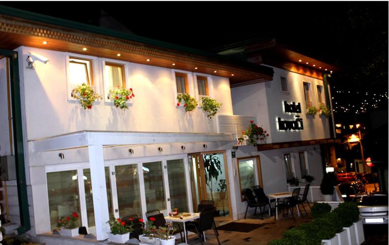Отель · Hotel Kovači, Sarajevo