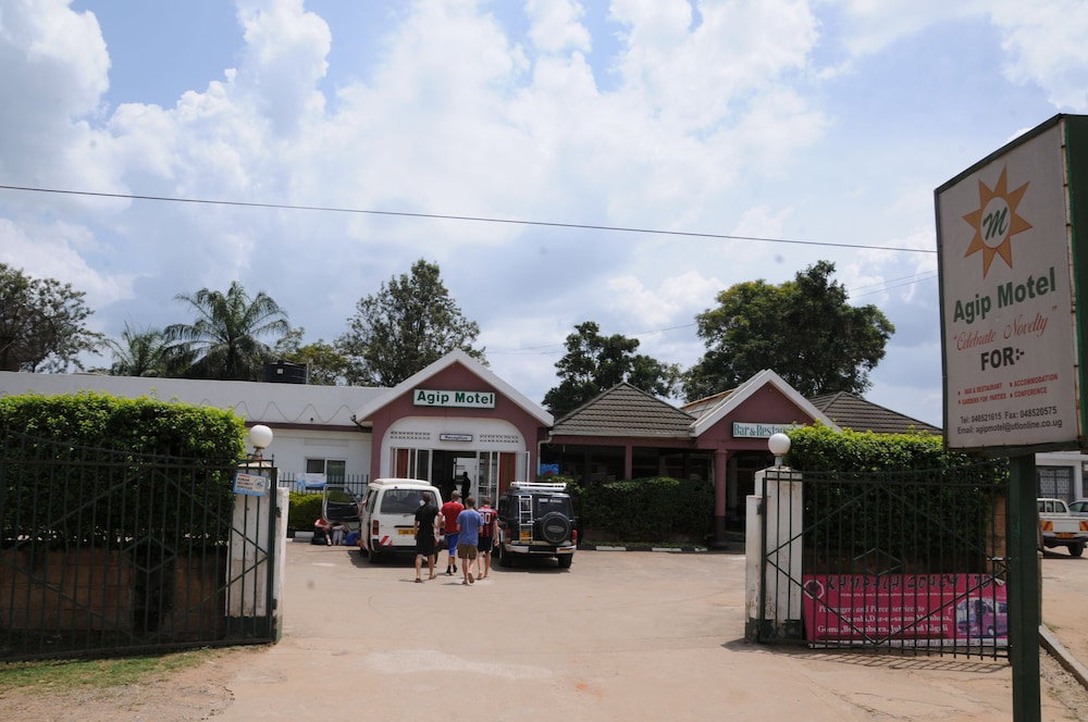 Agip Motel, Ouganda