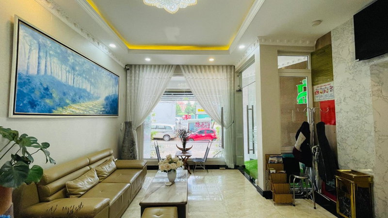 Pinus Hotel, Da Lat, Vietnam