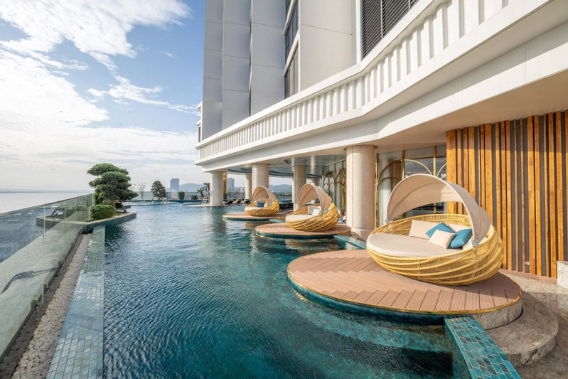 Radisson Blu Ha Long Bay, Ha Long, Vietnam