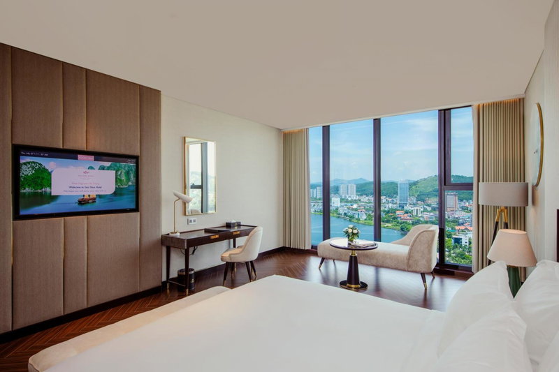 Radisson Blu Ha Long Bay, Ha Long, Vietnam
