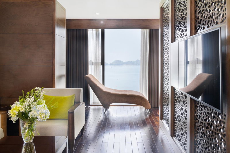 Cat Ba Paradise Hotel - Sky Bar & Massage, Cat Ba, Việt Nam