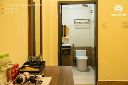 Khách Sạn Biển Tây, Ha Tien, Việt Nam