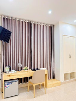 Elisa Hotel, Pleiku, Vietnam
