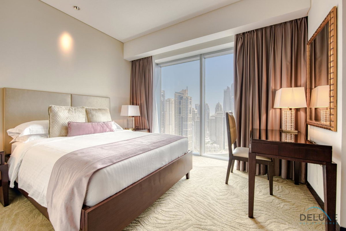 Hotel · Pristine 3BR at The Address Residences Dubai Marina by Deluxe Holiday Homes, Dubai