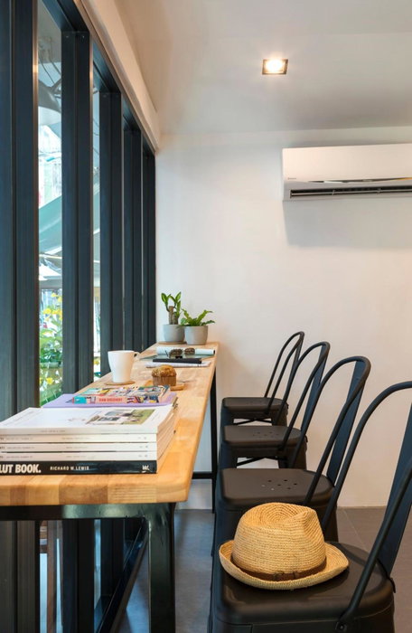 Timber Hostel, มักกะสัน, ประเทศไทย