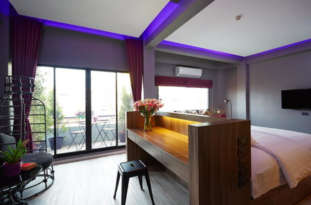 The Weekend Pattaya (Tweet Tweet Nest Pattaya), พัทยา, ประเทศไทย