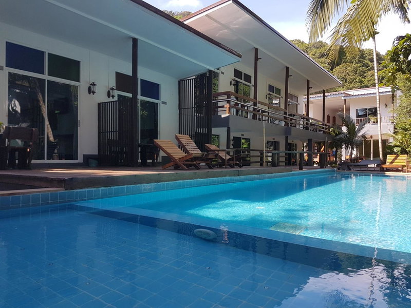 Apple Beachfront Resort, Trat, ประเทศไทย