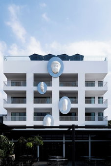 The StandardX Bangkok Phra Arthit, Bangkok, ประเทศไทย