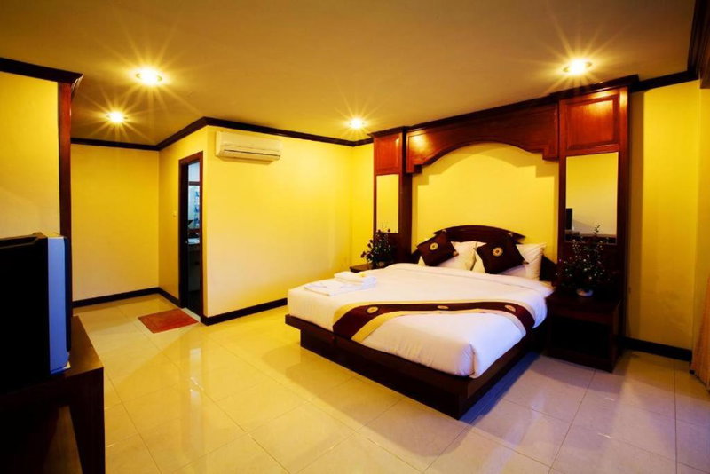 Baan Sudarat Hotel, Kathu, Tailandia