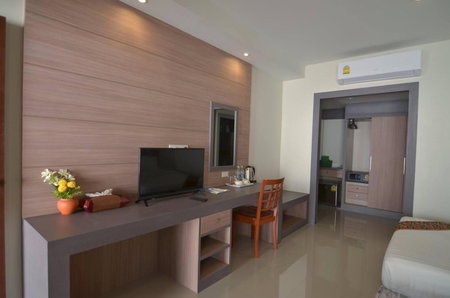 Nakara Long Beach Resort - SHA Extra Plus, Ko Lanta, ประเทศไทย