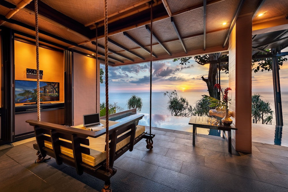 Nirvana Beach Resort, Thailand