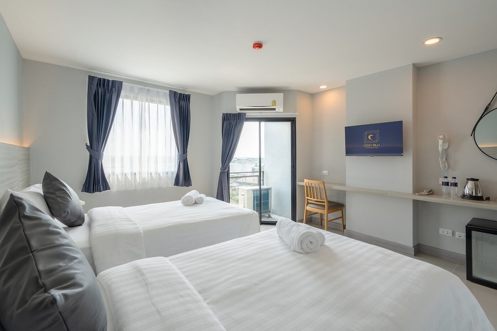 Cozy Blu Suvarnabhumi, บ้านคลองบางเสาธง, ประเทศไทย