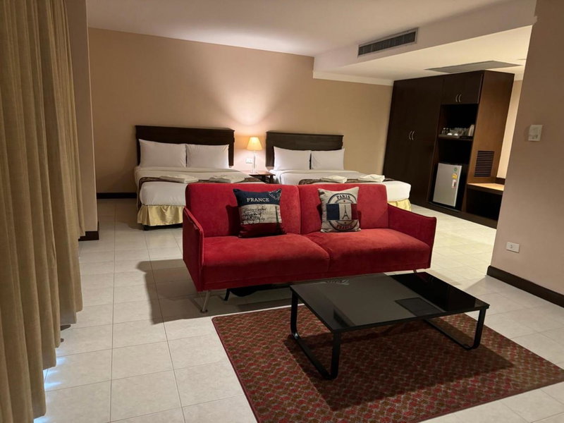 Crown Pattaya Beach Hotel, พัทยา, ประเทศไทย