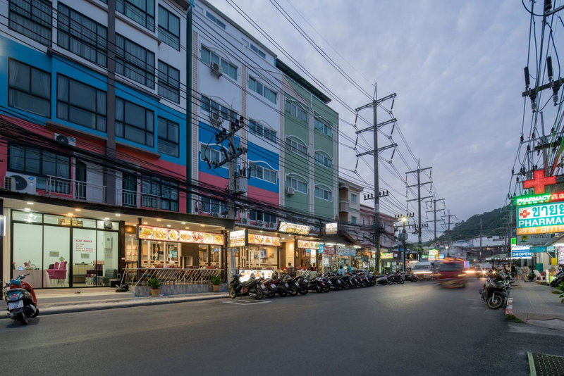 Baan Thai Beach Side Residence, Patong Beach, คาทุ, ประเทศไทย