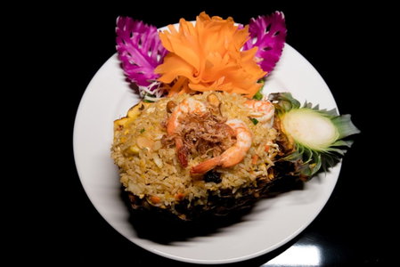 Baan Thai Beach Side Residence, Patong Beach, คาทุ, ประเทศไทย