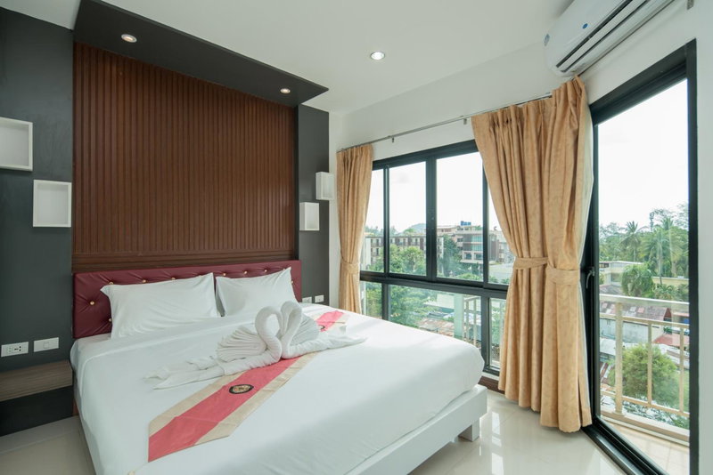 Baan Thai Beach Side Residence, Patong Beach, คาทุ, ประเทศไทย