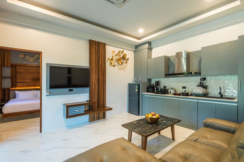 Loy Chalet, Thailand