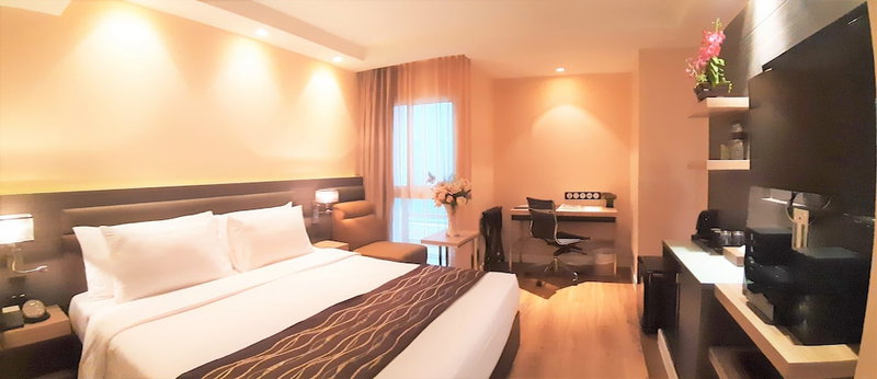 Amora NeoLuxe Hotel, มักกะสัน, ประเทศไทย