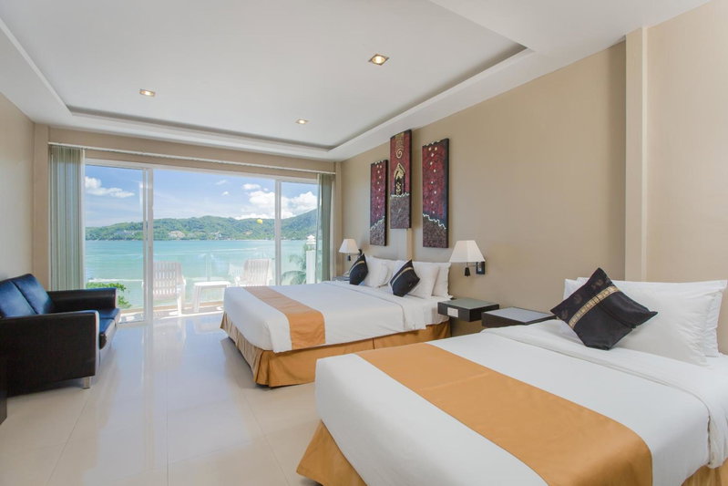 The Front Hotel and Apartments, คาทุ, ประเทศไทย