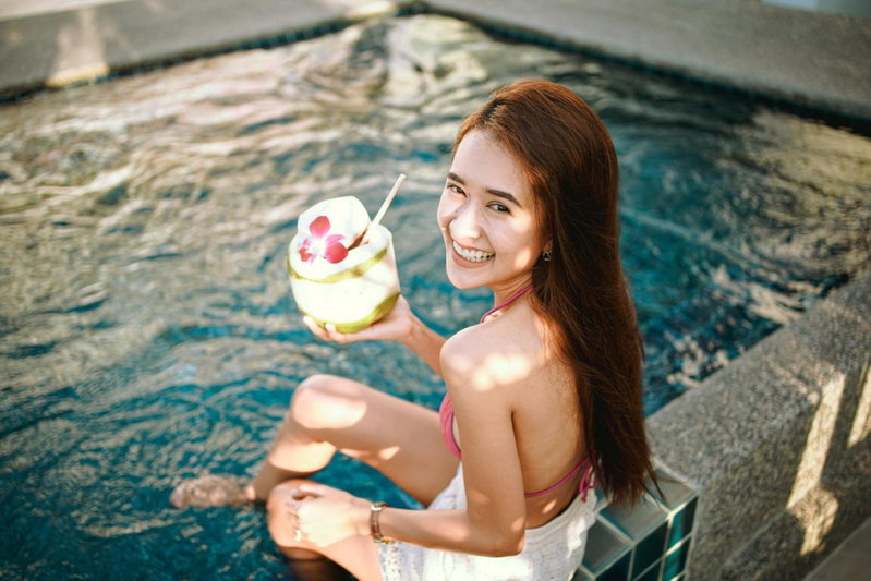 The Front Hotel and Apartments, คาทุ, ประเทศไทย