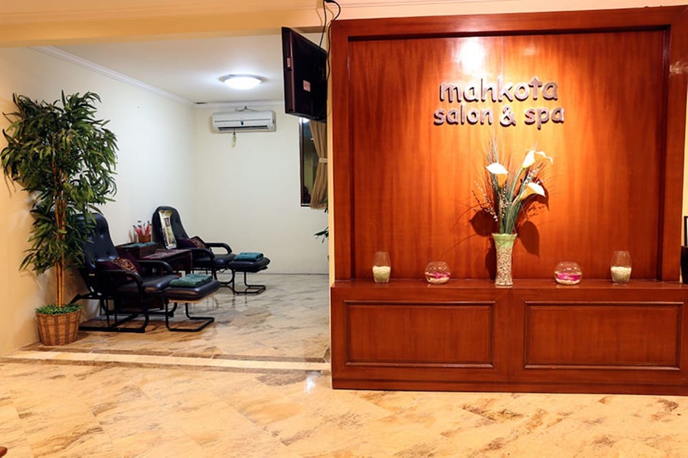 Hotel · Mega Anggrek Hotel & Convention, Jakarta