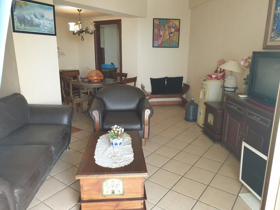 Apartemen Marbella anyer tower sadewa lt 5 view kolam renang & laut, Anyer, Indonesia