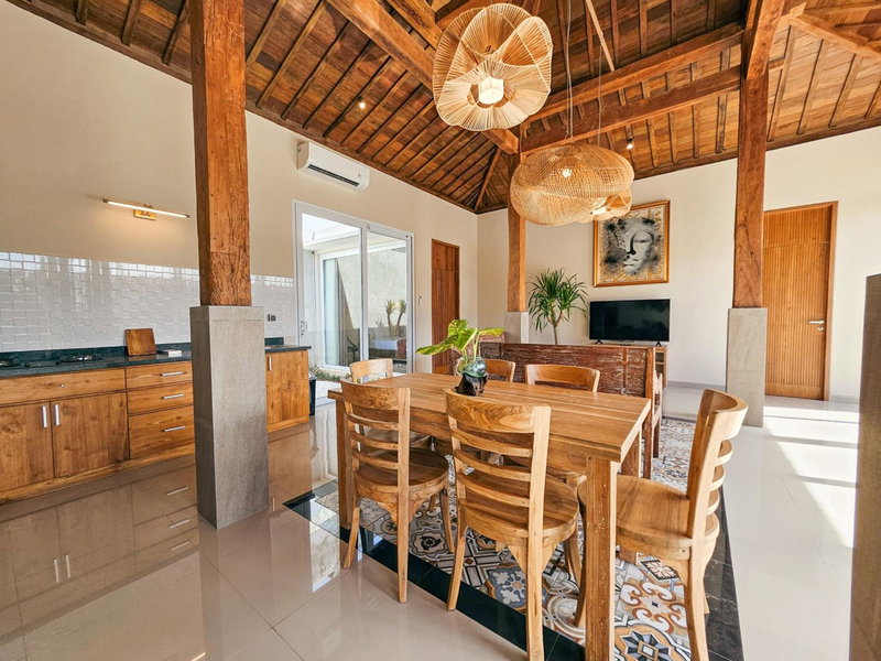 Svarna Suites Seminyak, Kuta, Indonesia