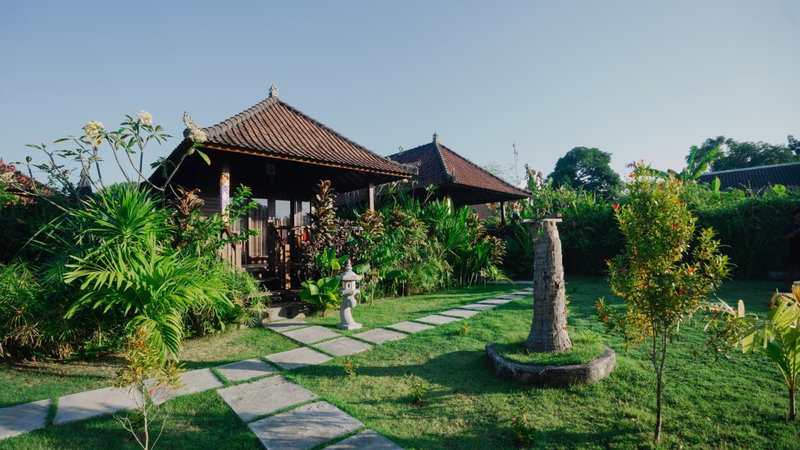Sunset Star Huts, Klungkung, Indonesia