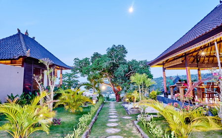 Sunrise Hut's Lembongan, Klungkung, Indonesia