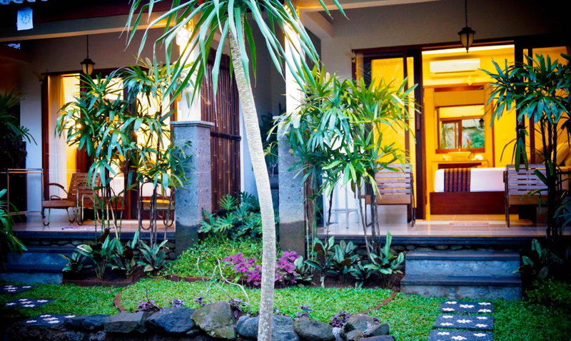 Desak Putu Putra Hidden, Ubud, Indonesia