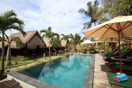 TS Hut Lembongan, 클룽클룽, 인도네시아 공화국