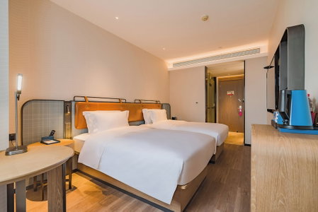 Echarm International Hotel Guangzhou South Railway Station Zhongcun Metro Station Branch, Shiqiao, 中国
