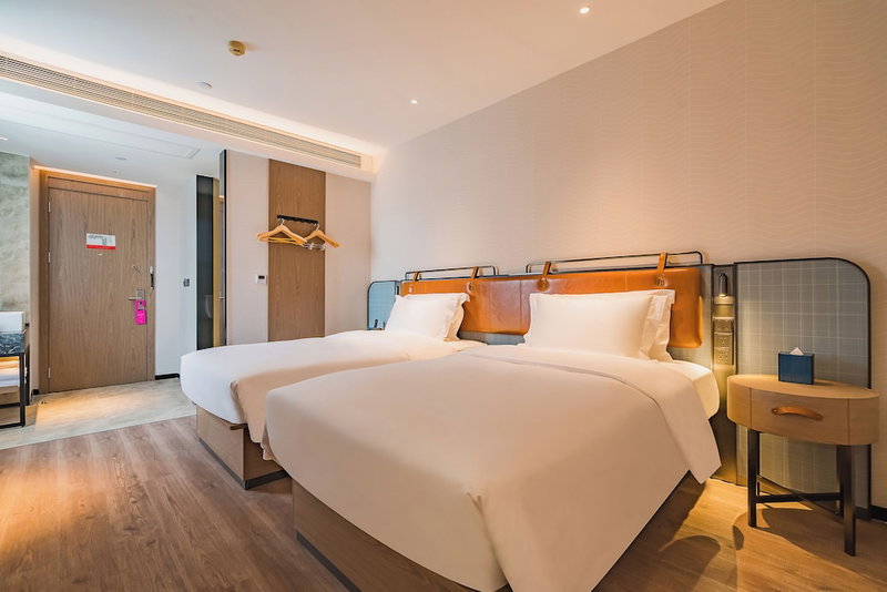 Echarm International Hotel Guangzhou South Railway Station Zhongcun Metro Station Branch, Shiqiao, 中国