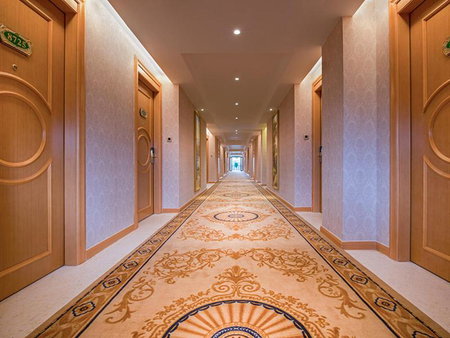 Vienna Hotel Shenzhen Fuyong Subway Station, Humen, 中国