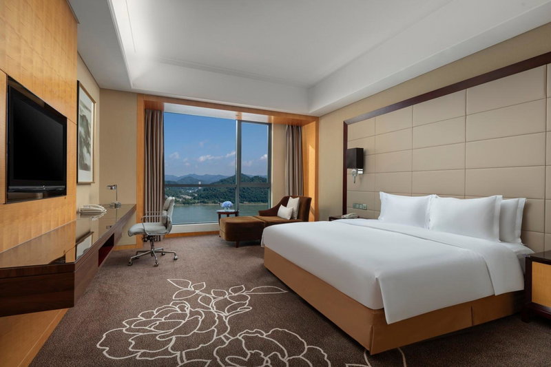 Crowne Plaza Yichang by IHG, Yichang, China